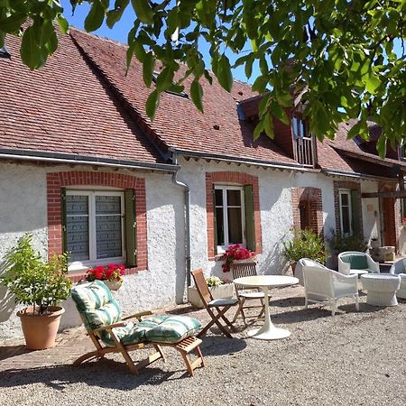 Lanneray B&B Ferme De La Rouzannerie Pour 2 Ou Famille المظهر الخارجي الصورة